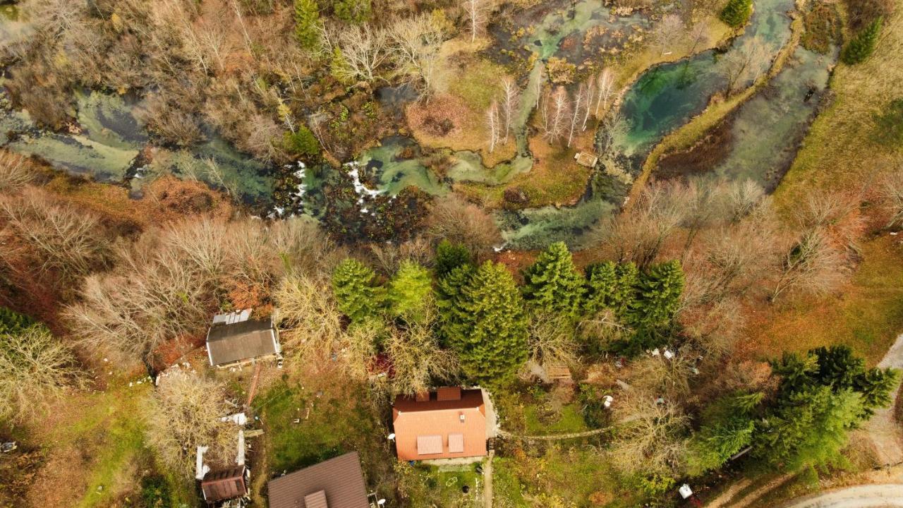 Yeti Cabin Plitvica selo Exteriör bild